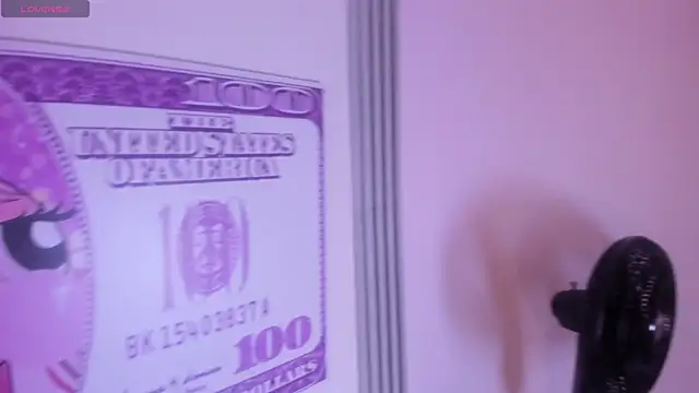 Kloe skinny online show from March 28, 2026, 3:33 pm