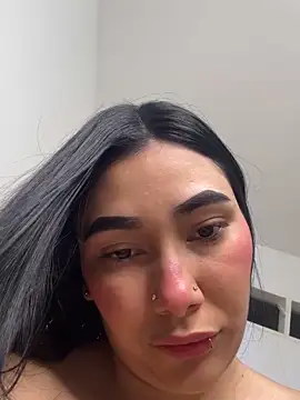 Snapshot of Mia__Starxxx chatting on May 4, 2026, 9:33 pm Mia Starxxx online show from May 4, 2026, 9:33 pm