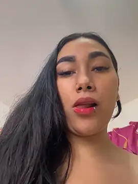 Snapshot of Mia__Starxxx chatting on May 27, 2026, 9:12 pm Mia Starxxx online show from May 27, 2026, 9:12 pm