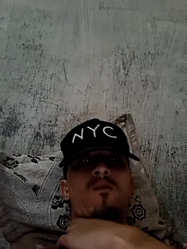 ReizinhoOh online show from February 13, 2026, 2:46 pm