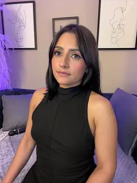 Snapshot of Nanda_vixen_ chatting on May 10, 2026, 12:05 am Nanda vixen online show from May 10, 2026, 12:05 am