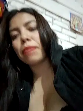 Ariana Castillo   online show from February 20, 2026, 1:13 am