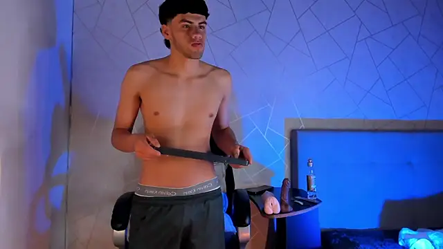 Milo Thompson online show from March 28, 2026, 5:40 am