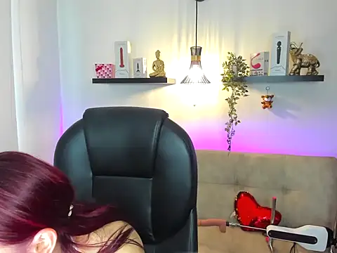 naomy stanley online show from April 8, 2026, 9:48 pm