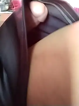 Snapshot of Flakotte chatting on March 19, 2026, 6:12 pm Flakotte online show from March 19, 2026, 6:12 pm