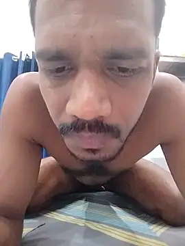 Daddyishere 19 online show from April 21, 2026, 5:28 pm