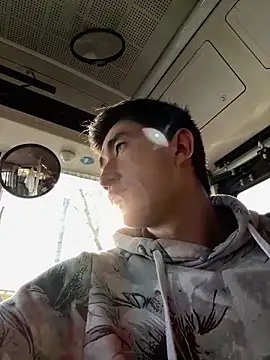 baron5008 online show from April 6, 2026, 2:42 am