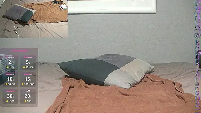 Erotic-Masseuse-Alan online show from June 7, 2026, 9:46 am