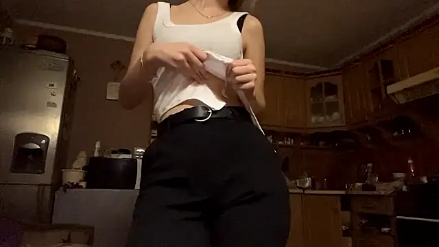 CharmingBlonde online show from March 3, 2026, 6:14 pm