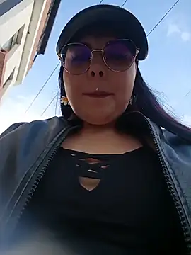 Yulska online show from April 20, 2026, 10:00 pm