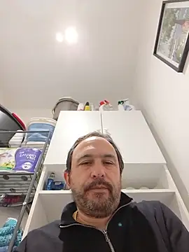 Luluberlu04 online show from May 13, 2026, 3:48 am