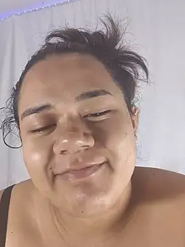 Snapshot of lumi_bellx chatting on June 27, 2026, 5:23 am lumi bellx online show from June 27, 2026, 5:23 am