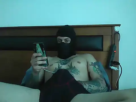 BANDIDODOTADOCHILENO online show from April 15, 2026, 6:59 pm