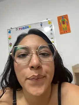 Victoria Lusty online show from March 3, 2026, 9:21 pm