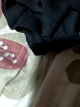 Lucky baby7 online show from April 19, 2026, 9:50 pm