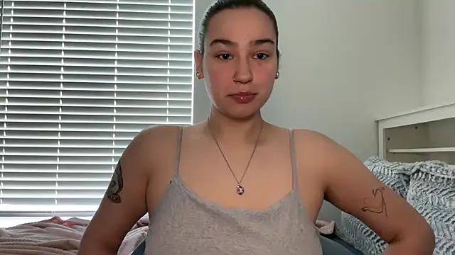 Snapshot of anitayurmoniii chatting on July 24, 2026, 9:02 pm anitayurmoniii online show from July 24, 2026, 9:02 pm