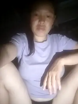 Yang-my- online show from May 20, 2026, 9:43 pm