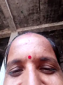 Snapshot of Anitarakkoli chatting on June 14, 2026, 5:53 am Anitarakkoli online show from June 14, 2026, 5:53 am