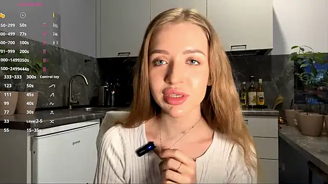 BeaCazin online show from February 19, 2026, 6:42 am