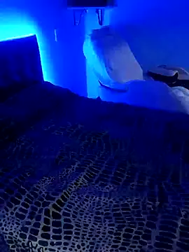 Soy lubri69sexy online show from March 4, 2026, 4:57 pm