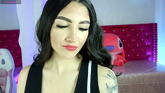 babyy nicols m online show from April 21, 2026, 11:27 am