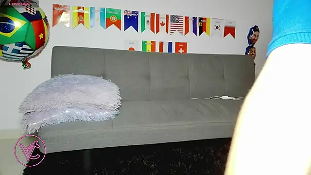 Violeta and Charlie online show from June 21, 2026, 12:02 am