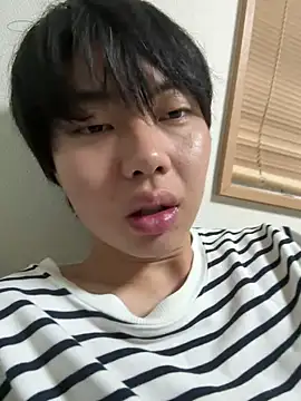 hibi0875 online show from February 10, 2026, 5:06 pm