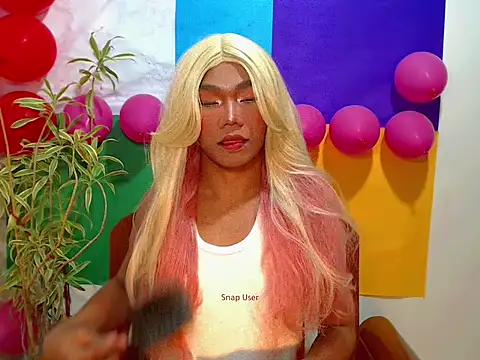 shopiaxox1 online show from February 21, 2026, 4:35 am