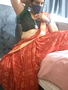 couple new enjoy online show from May 6, 2026, 6:02 pm