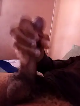 kcummnasty online show from May 3, 2026, 5:24 am