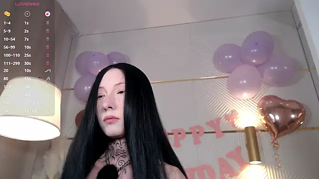 roxy morrison x online show from July 6, 2026, 3:47 am
