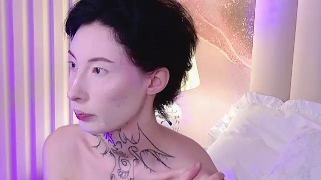 roxy morrison x online show from July 18, 2026, 3:33 am