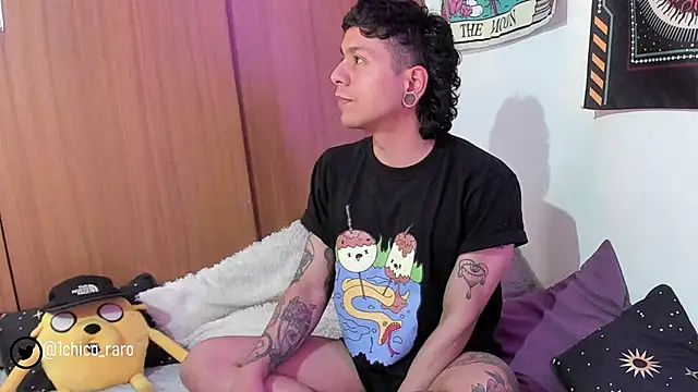 acid timee online show from February 11, 2025, 11:44 pm