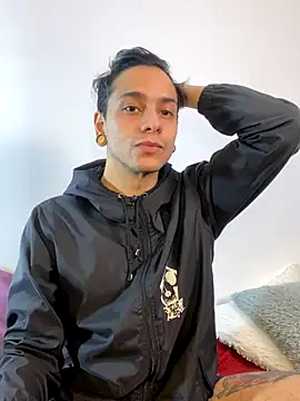 acid timee online show from October 10, 2025, 2:43 am