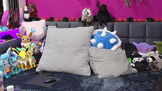 ViGothFox online show from April 20, 2026, 7:37 pm