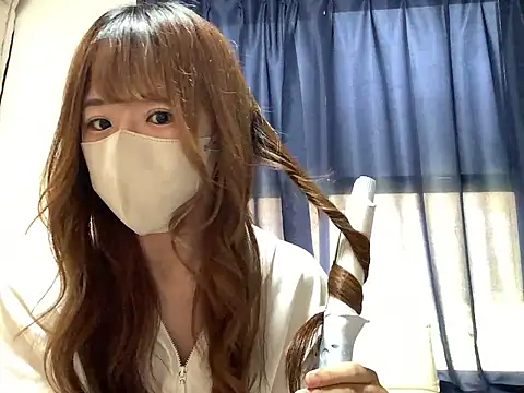 cocomi-coco0209 online show from April 21, 2026, 5:47 am