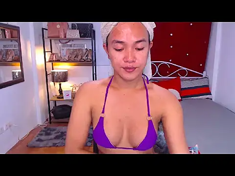 SeductiveAya online show from March 5, 2026, 10:28 pm