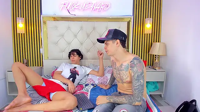 Adventurous Boys online show from April 20, 2026, 6:09 pm