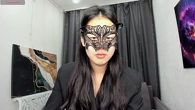 HelenBlazeTrt online show from April 18, 2026, 1:09 am