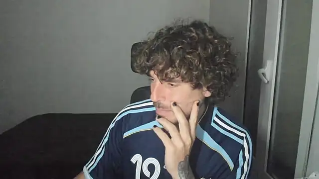 joaquin420 hot online show from March 1, 2026, 7:38 pm