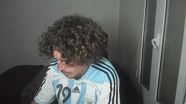 joaquin420 hot online show from April 9, 2026, 7:41 pm