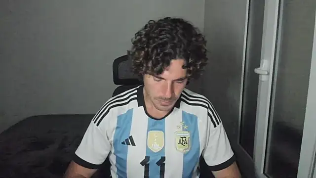 joaquin420 hot online show from April 17, 2026, 9:51 pm