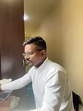 bhagihero online show from April 22, 2026, 11:56 am