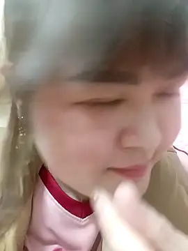 Kee-kimlee online show from February 12, 2026, 4:29 am