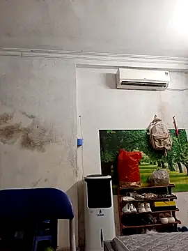 Kee-kimlee online show from March 14, 2026, 4:07 am