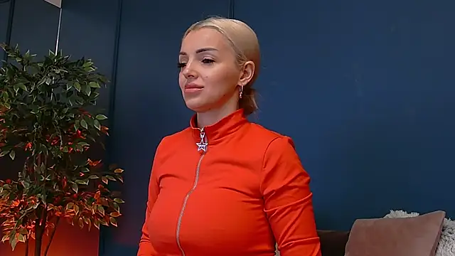 DeeaVIP online show from April 9, 2026, 5:29 am