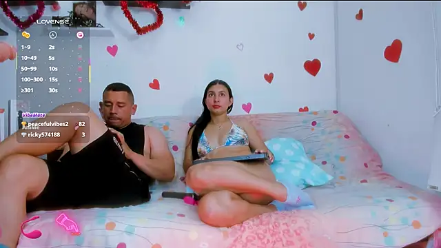 Snapshot of mystery_couple0 chatting on March 4, 2026, 11:00 pm mystery couple0 online show from March 4, 2026, 11:00 pm