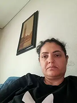 Snapshot of Sony28v chatting on May 11, 2026, 7:03 am Sony28v online show from May 11, 2026, 7:03 am