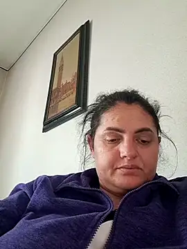 Snapshot of Sony28v chatting on May 11, 2026, 4:04 pm Sony28v online show from May 11, 2026, 4:04 pm