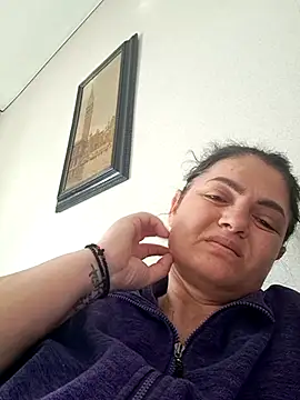 Snapshot of Sony28v chatting on May 21, 2026, 5:47 am Sony28v online show from May 21, 2026, 5:47 am